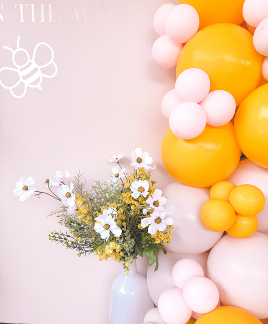 A Sweet Celebration: “Little Honey” Baby Shower Balloon Décor in Ontario, CA 🍯🐝