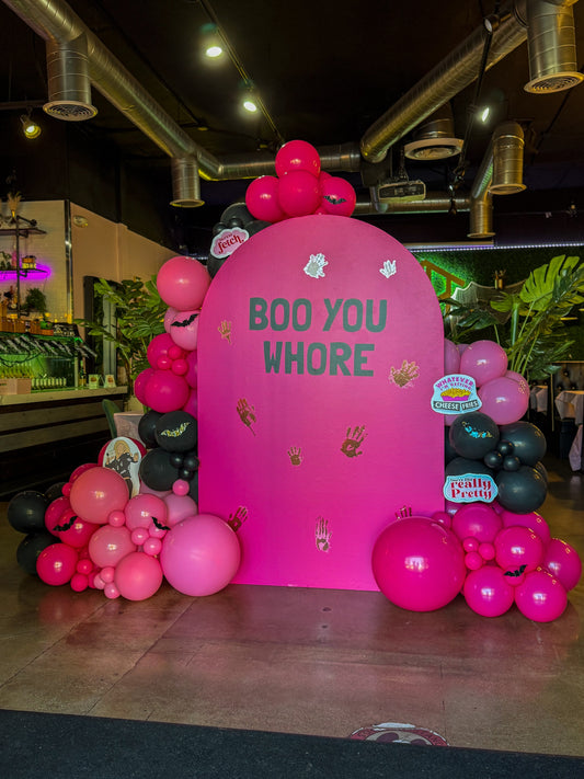 So Fetch! Mean Girls-Themed Balloon Decor Ideas for the Ultimate Party